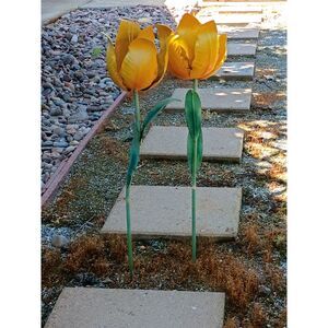 Decorative 24" Metal Yellow Tulip Garden Stakes Decorative Yard Art
